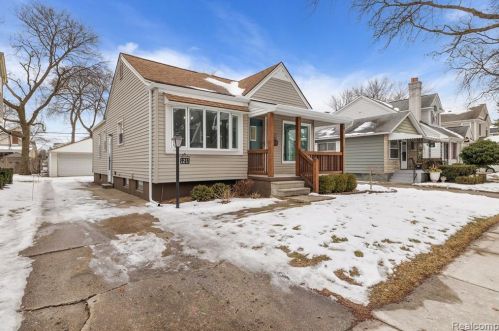 1211 Webster St, Bham MI  48009-7089 exterior