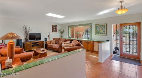 8442 Tourmaline Dr, Tucson, AZ 85750-9785