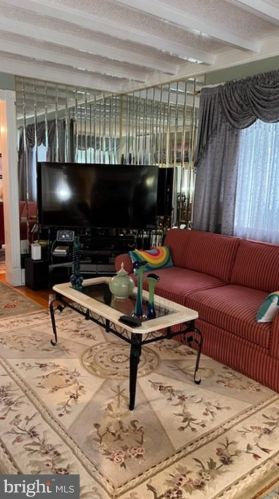 4929 Marvine St, Philadelphia PA 19141-3513 exterior