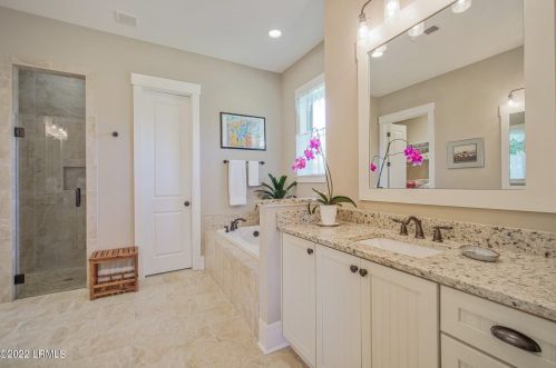 1 Calverton Pl, Bluffton SC 29910-7828 exterior