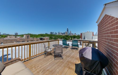 1408 Taylor St, Chicago IL  60607-4624 exterior