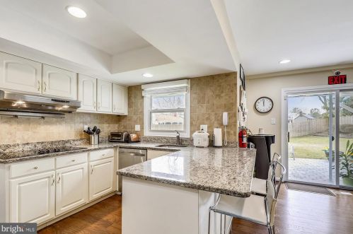 2804 Blazer Ct, Silver Spring MD 20906-2319 exterior