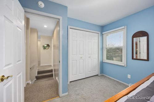 2253 Fawnwood Dr, Grand Rapids MI 49508-6519 exterior