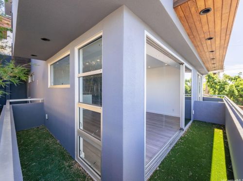 1538 Pele St, Honolulu HI 96813-2010 exterior