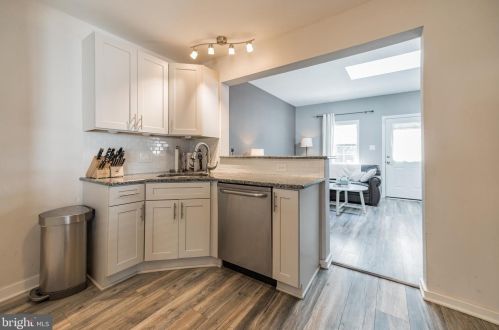 148 Oakland Ave, Camden NJ 08106-2322 exterior