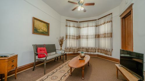 836 Maplewood Ave, Chicago IL 60622-4644 exterior