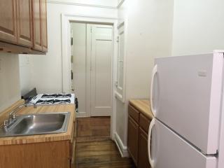 355 Eastern Pkwy, Brooklyn NY  11216-4103 exterior