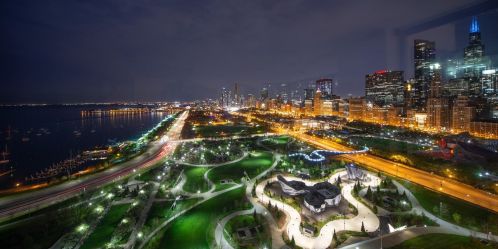 360 Randolph St, Chicago IL 60601-5069 exterior