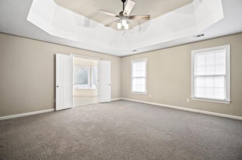 1052 Brookhaven Walk, Atlanta GA 30319-4569 exterior