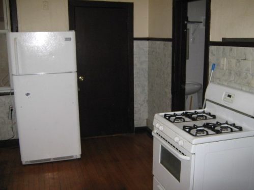 2828 Campbell Ave, Chicago IL 60618-7902 exterior