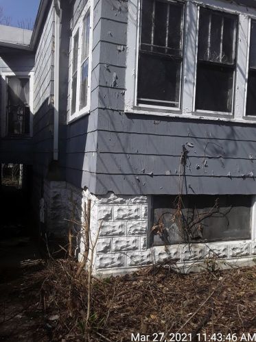 6428 Bishop St, Chicago, IL 60636-2821