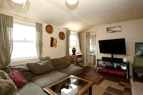 5610 Martin Dr, Milwaukee WI 53208-2534 exterior