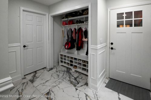 3 Arlene Dr, West Long Branch NJ 07764-1153 exterior