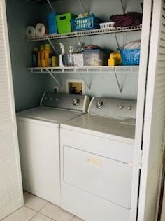 489 Hemingway Ter, Fort Pierce FL  34982-7964 exterior