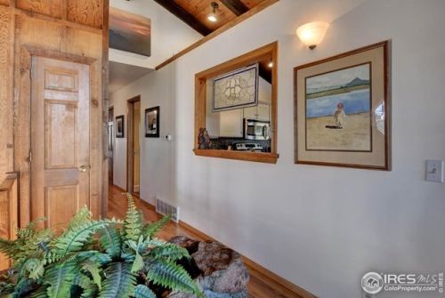 1418 Deer Trl Rd, Boulder CO 80302-9422 exterior