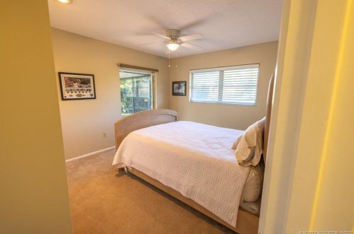 1579 Sunshine Ave, Fort Pierce FL  34952-6011 exterior