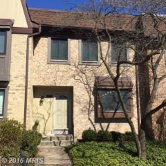 2858 Jermantown Rd, Vienna, VA 22124-2513