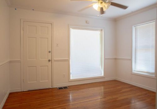 809 Cliffdale Ave, Dallas TX  75211-2322 exterior