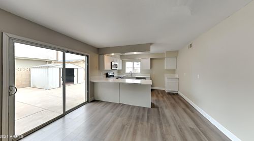 2007 58th Dr, Phoenix, AZ 85035-3613