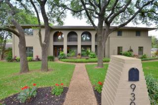 9305 Cedar Crest Dr, Austin TX  78750-2720 exterior