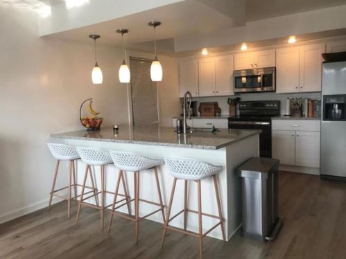 423 Walnut St, Pittsburgh PA  15238-3334 exterior