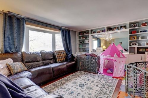 381 Dunlap St, Woonsocket RI 02895-3614 exterior