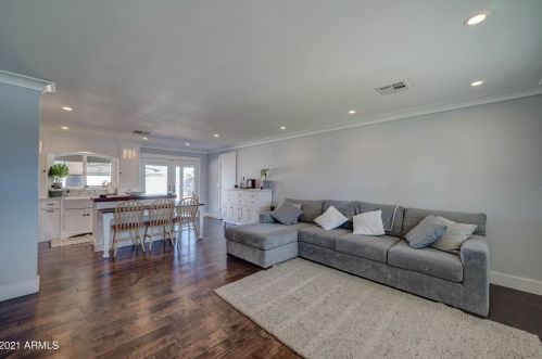 18041 24th Dr, Phoenix AZ  85023-1209 exterior