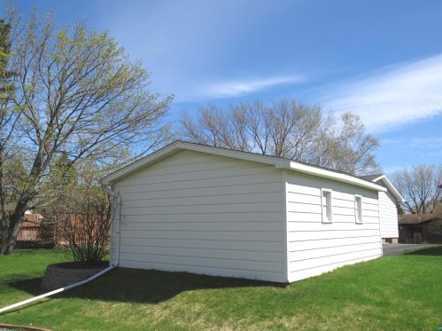 4211 Dodge St, Duluth MN 55804-1448 exterior