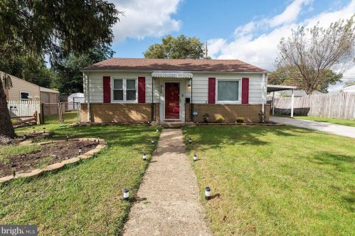 912 Edgerly Rd, Glen Burnie, MD 21060-7305