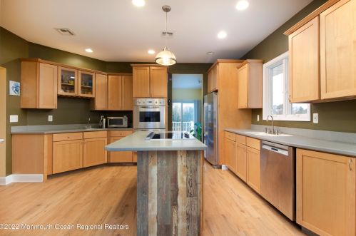 169 Bennetts Mills Rd, Jackson Twp, NJ 08527-4514