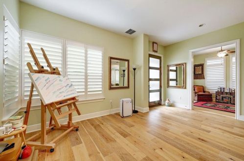 4717 Camacho St, Austin TX  78723 exterior