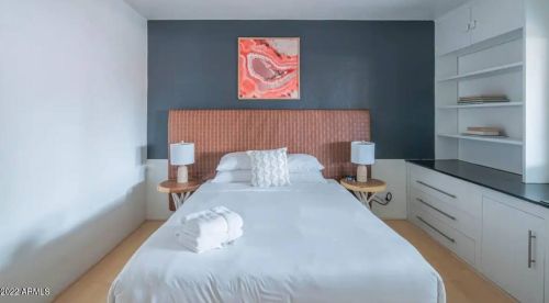 2805 13th Ave, Phoenix AZ 85007-4138 exterior