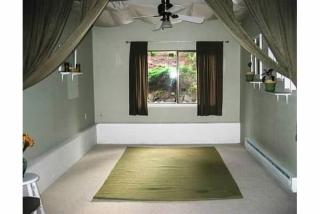 19004 12th Ave, Seattle WA  98155-2243 exterior