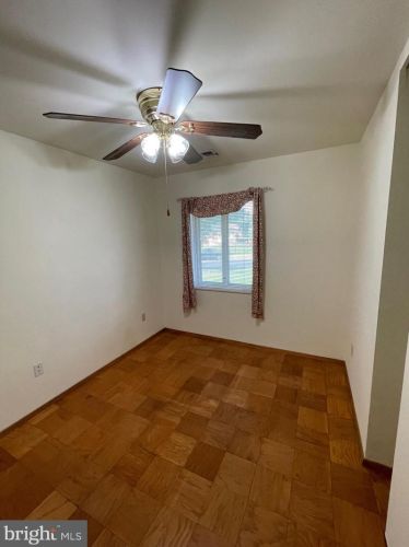 6224 Everglades Dr, Alexandria VA  22312-1109 exterior