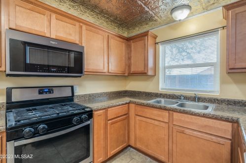 3009 Glenn St, Tucson AZ  85716-2141 exterior