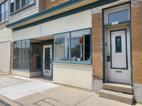 1416 Forest Home Ave, Milwaukee, WI 53204-3228