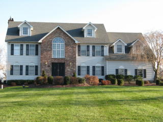 3 Carroll Dr, Millstone NJ  08844-4074 exterior