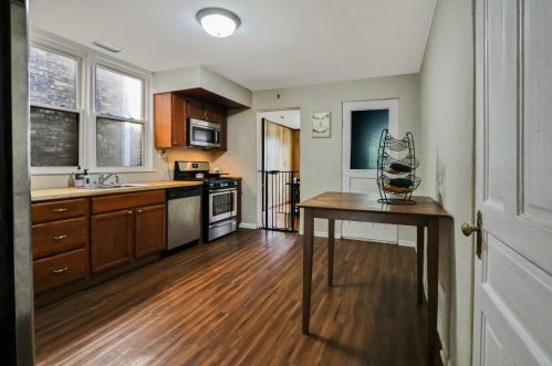 1931 Addison St, Chicago IL 60613-3504 exterior