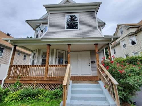 18 Noel St, Springfield MA  01108-1236 exterior