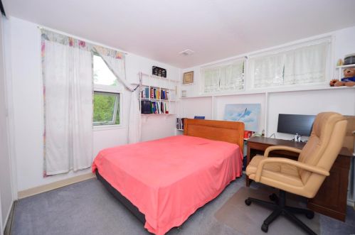 18 Crabapple Ct, Saint Louis MO 63132-3416 exterior