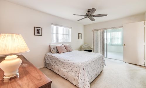 2087 12 Ave, Boynton Beach FL 33435-6039 exterior