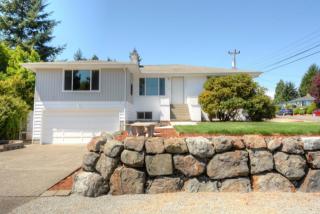 12705 8 Ave, Seattle WA  98148-1946 exterior