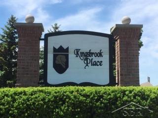 355 Queens Creek Dr, Frankenmuth, MI 48734-1373