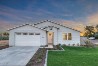 8942 15 Ln, Phoenix AZ  85045-0775 exterior