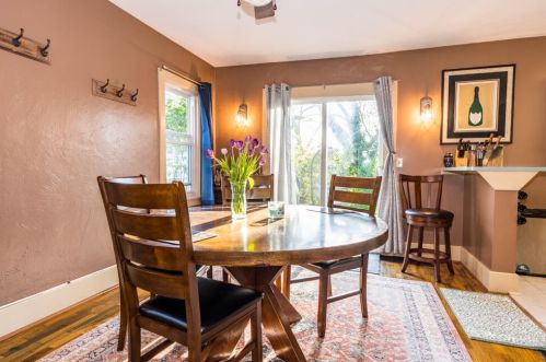 2824 Park St, Kalamazoo MI 49001-4276 exterior