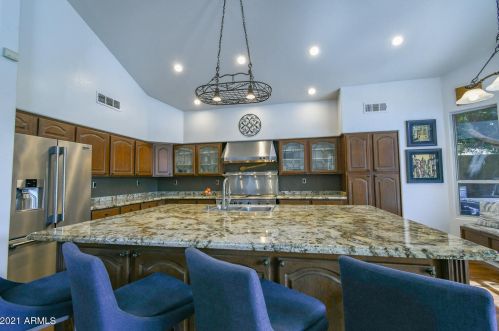 3151 Greythorne Way, Chandler AZ  85248-2152 exterior