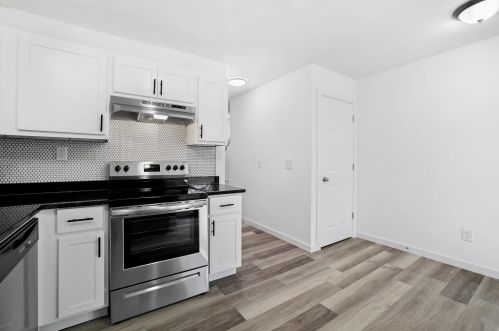 6276 Port Ave, Milwaukee WI  53223-4120 exterior