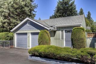 1544 128 St, Seattle WA  98059-8545 exterior