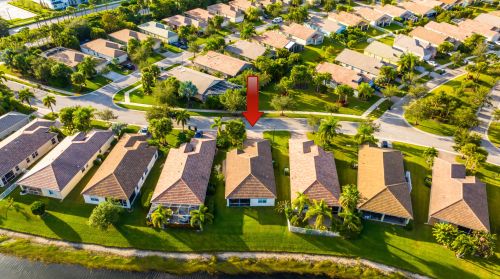 10102 Chadwick Dr, Fort Pierce FL  34987-2420 exterior