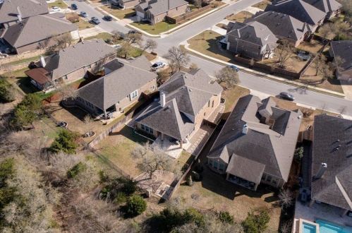 829 Catalina Ln, Austin TX 78737-4715 exterior